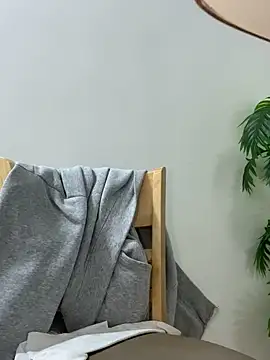 Snapshot of Lami_Mi chatting on 27, 9, 2025 Lami Mi online show from 27, 9, 2025