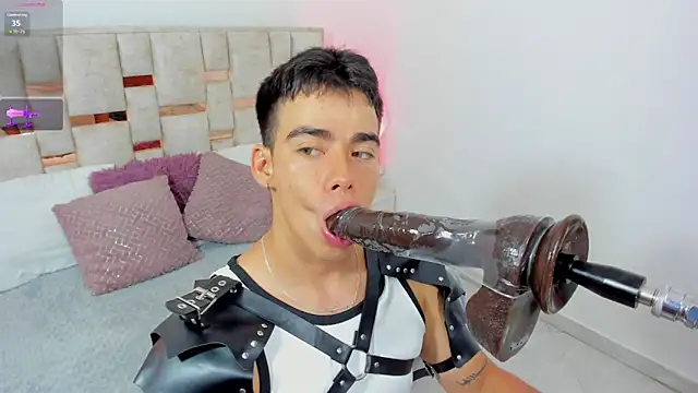 its liam18 online show from 21, 9, 2025