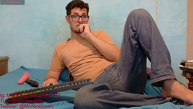 Snapshot of Morpheus-the-oniro chatting on 15, 12, 2025 Morpheus-the-oniro online show from 15, 12, 2025