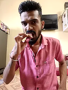 Snapshot of saggy1218 chatting on 7, 11, 2025 saggy1218 online show from 7, 11, 2025