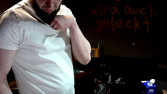 donhulio482 online show from 11, 3, 2025