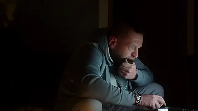 donhulio482 online show from 5, 3, 2026