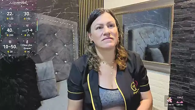 charlotte  G online show from 21, 11, 2025