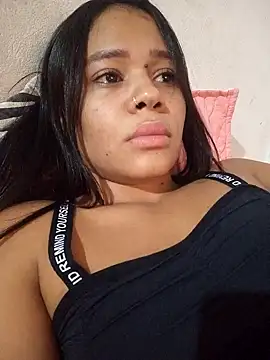 Snapshot of Sexy-manyu chatting on 3, 1, 2025 Sexy-manyu online show from 3, 1, 2025