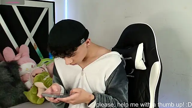 Niico Cruz online show from 5, 1, 2025