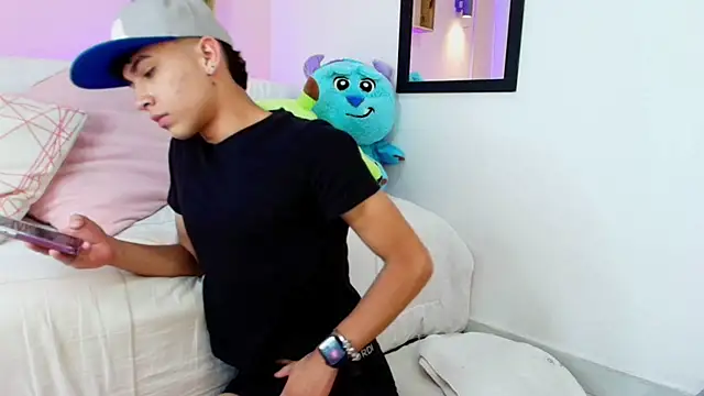 Niico Cruz online show from 1, 3, 2025