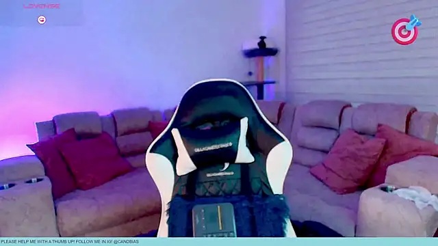 Niico Cruz online show from 9, 1, 2026