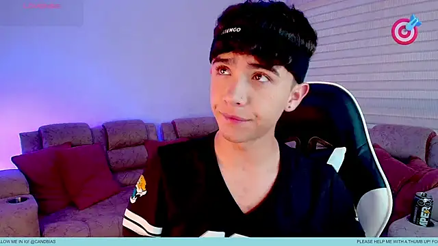 Niico Cruz online show from 14, 1, 2026