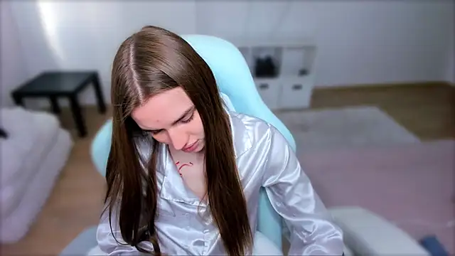 StellaLawless online show from 15, 3, 2025