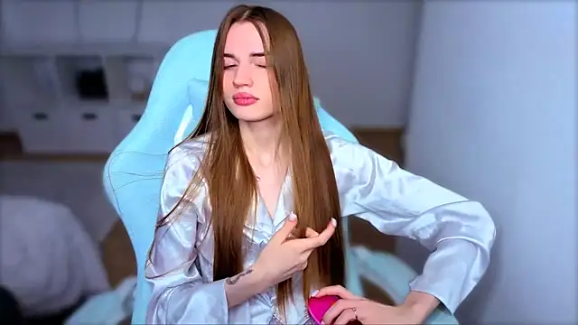 StellaLawless online show from 21, 9, 2025