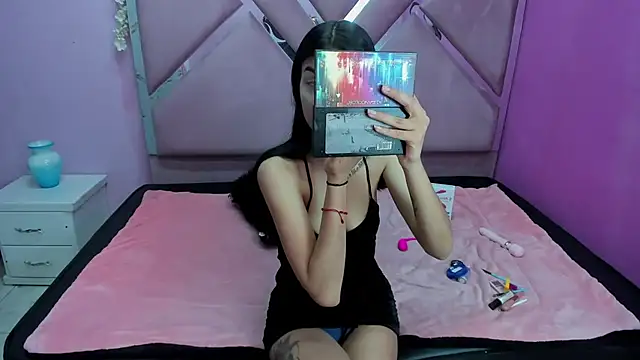 IsisRouse online show from 4, 2, 2025