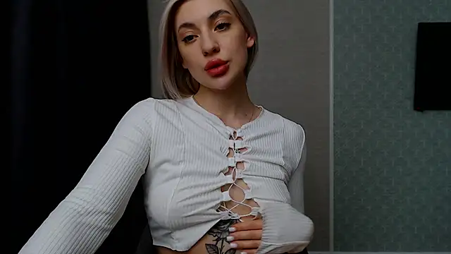 hot-sasha9 online show from 17, 3, 2025