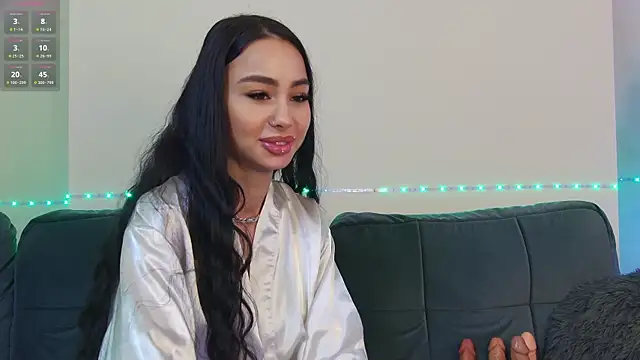 OnlyXandra online show from 13, 12, 2024