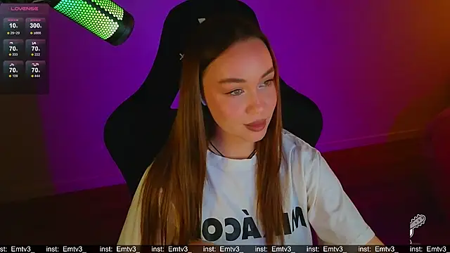 Emili1- online show from 1, 4, 2026