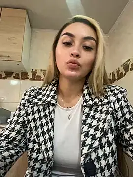 Snapshot of emma_oxford chatting on 27, 2, 2025 emma oxford online show from 27, 2, 2025