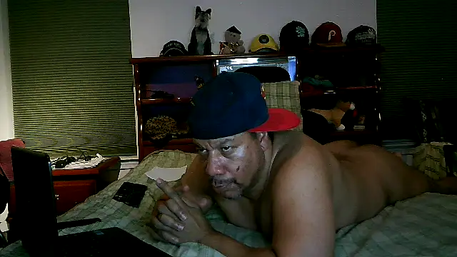Snapshot of pimpdaddy4ever chatting on 16, 1, 2025 pimpdaddy4ever online show from 16, 1, 2025