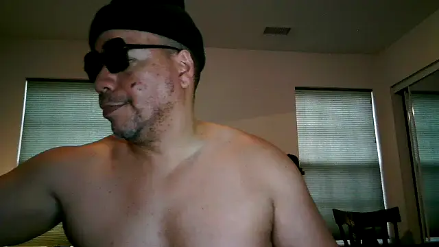 Snapshot of pimpdaddy4ever chatting on 20, 2, 2025 pimpdaddy4ever online show from 20, 2, 2025