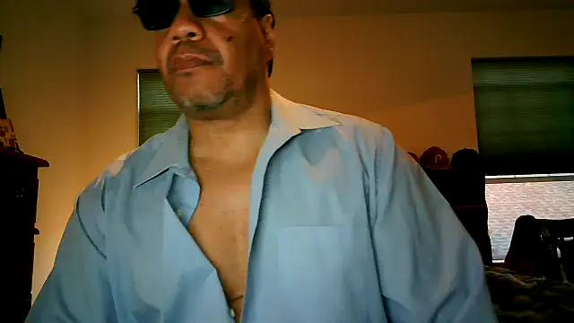 Snapshot of pimpdaddy4ever chatting on 10, 3, 2025 pimpdaddy4ever online show from 10, 3, 2025