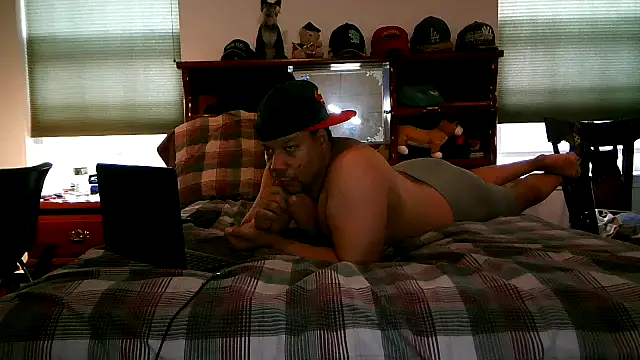 Snapshot of pimpdaddy4ever chatting on 16, 3, 2025 pimpdaddy4ever online show from 16, 3, 2025