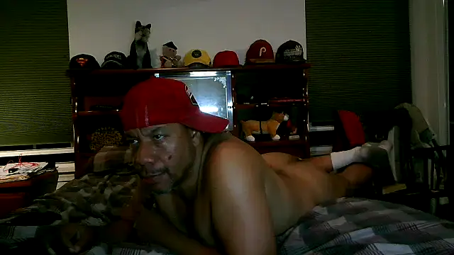 Snapshot of pimpdaddy4ever chatting on 24, 10, 2025 pimpdaddy4ever online show from 24, 10, 2025