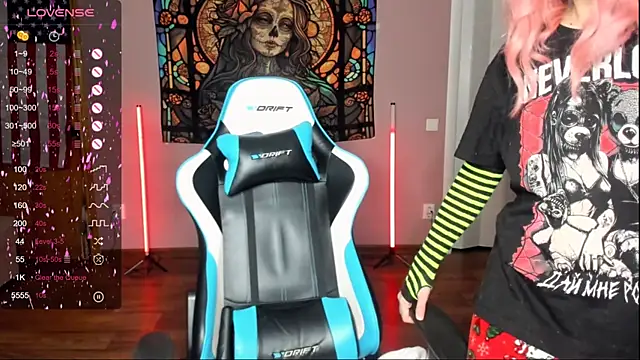 Snapshot of Project_hisoka chatting on 9, 11, 2025 Project hisoka online show from 9, 11, 2025