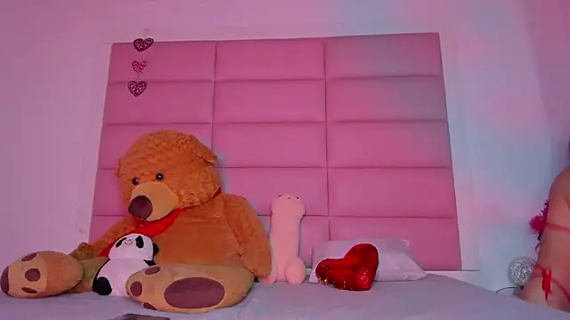 little-Emma online show from 26, 1, 2025