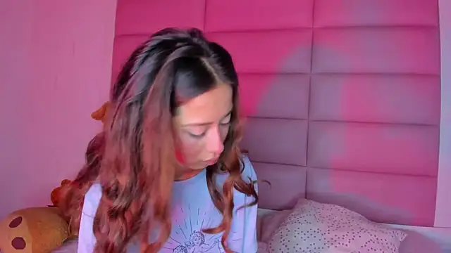 little-Emma online show from 21, 2, 2025