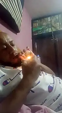 pineda1689 online show from 14, 12, 2024