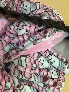 Snapshot of Evelyn_Moon chatting on 7, 2, 2025 Evelyn Moon online show from 7, 2, 2025