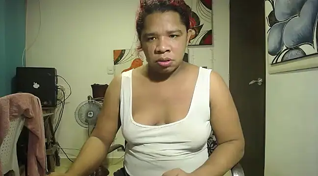 Snapshot of tsbigcock10incock chatting on 15, 3, 2025 tsbigcock10incock online show from 15, 3, 2025