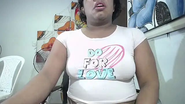 Snapshot of tsbigcock10incock chatting on 2, 12, 2025 tsbigcock10incock online show from 2, 12, 2025