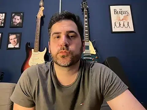 Snapshot of hotsafadinho chatting on 18, 1, 2025 hotsafadinho online show from 18, 1, 2025