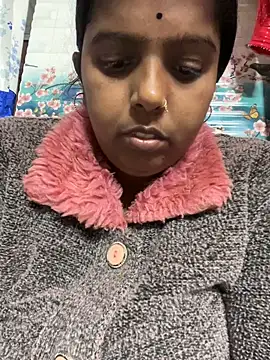 Snapshot of Beauty-queen chatting on 10, 1, 2025 Beauty-queen online show from 10, 1, 2025