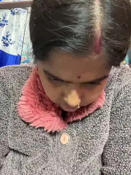 Snapshot of Beauty-queen chatting on 15, 1, 2025 Beauty-queen online show from 15, 1, 2025