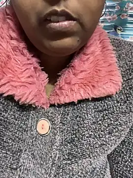 Snapshot of Beauty-queen chatting on 18, 1, 2025 Beauty-queen online show from 18, 1, 2025