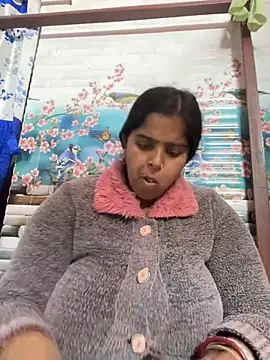 Snapshot of Beauty-queen chatting on 30, 1, 2025 Beauty-queen online show from 30, 1, 2025