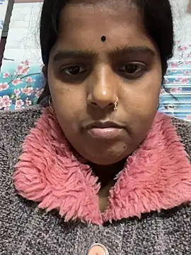 Snapshot of Beauty-queen chatting on 31, 1, 2025 Beauty-queen online show from 31, 1, 2025