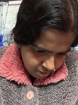 Snapshot of Beauty-queen chatting on 12, 2, 2025 Beauty-queen online show from 12, 2, 2025