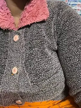 Snapshot of Beauty-queen chatting on 16, 2, 2025 Beauty-queen online show from 16, 2, 2025