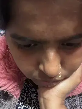 Snapshot of Beauty-queen chatting on 20, 2, 2025 Beauty-queen online show from 20, 2, 2025