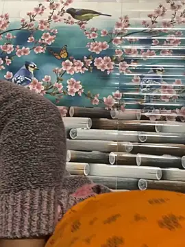 Snapshot of Beauty-queen chatting on 25, 2, 2025 Beauty-queen online show from 25, 2, 2025