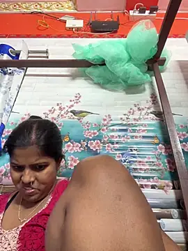 Snapshot of Beauty-queen chatting on 16, 3, 2025 Beauty-queen online show from 16, 3, 2025