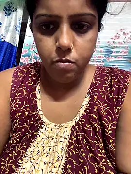 Snapshot of Beauty-queen chatting on 10, 10, 2025 Beauty-queen online show from 10, 10, 2025