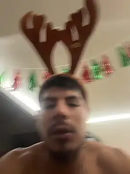 Snapshot of MynameisPaco chatting on 17, 12, 2025 MynameisPaco online show from 17, 12, 2025