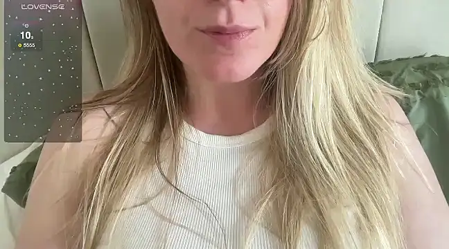 redheadrosie69 online show from 4, 3, 2025