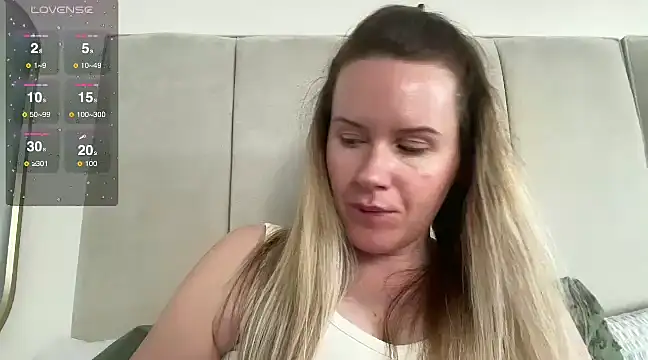 redheadrosie69 online show from 10, 3, 2025