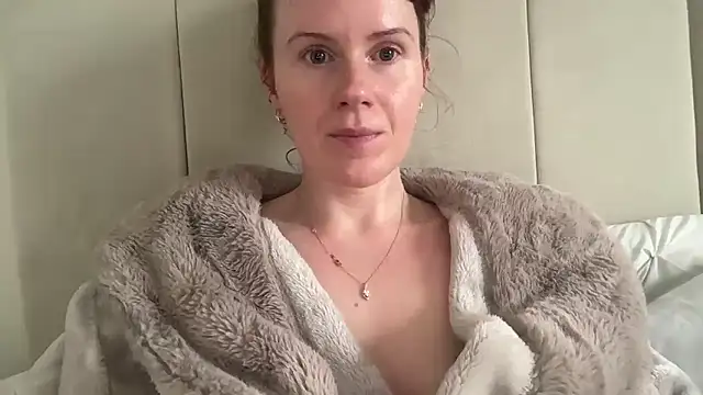 redheadrosie69 online show from 13, 1, 2026