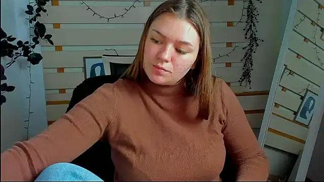 Josephine Kiss online show from 18, 4, 2026