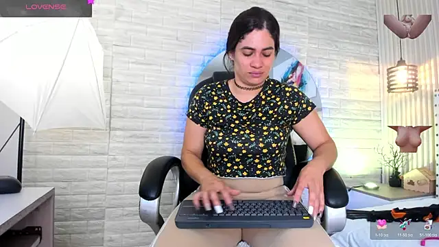 sussy  stone online show from 4, 4, 2026