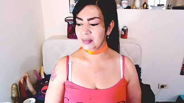 luisahott online show from 23, 6, 2026
